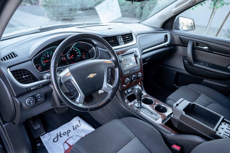 Used 2013 Chevrolet Traverse LT w/ All-Star Edition FWD image 9