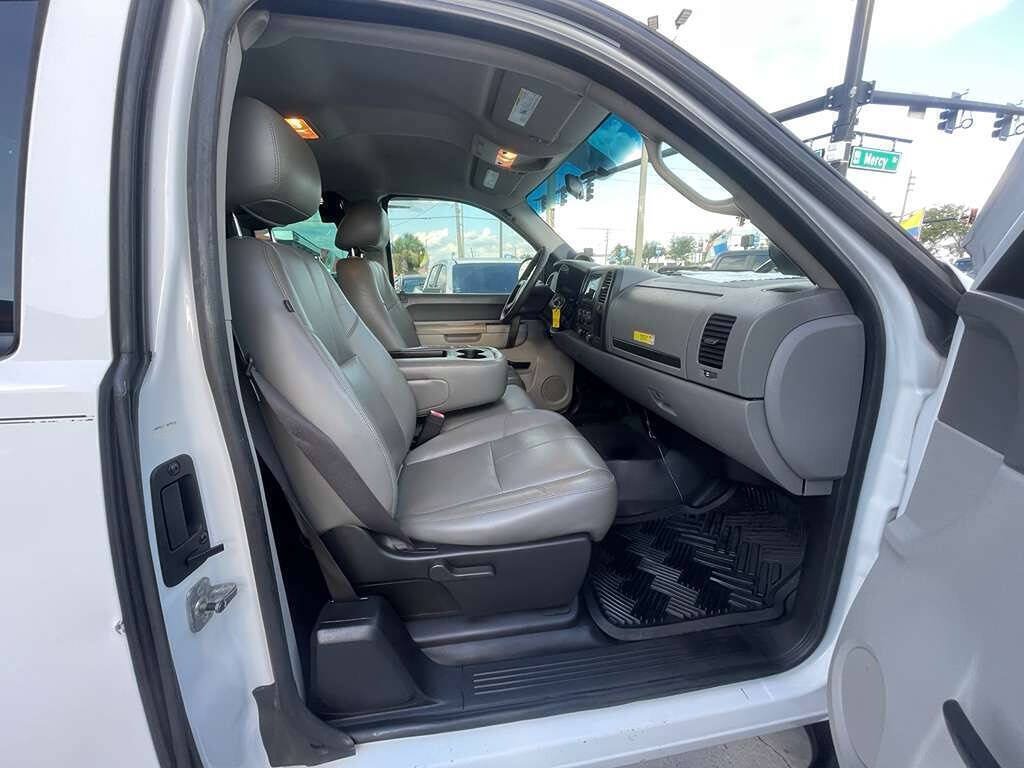 Used 2011 Chevrolet Silverado 1500 W/T w/ LS Package RWD image 15