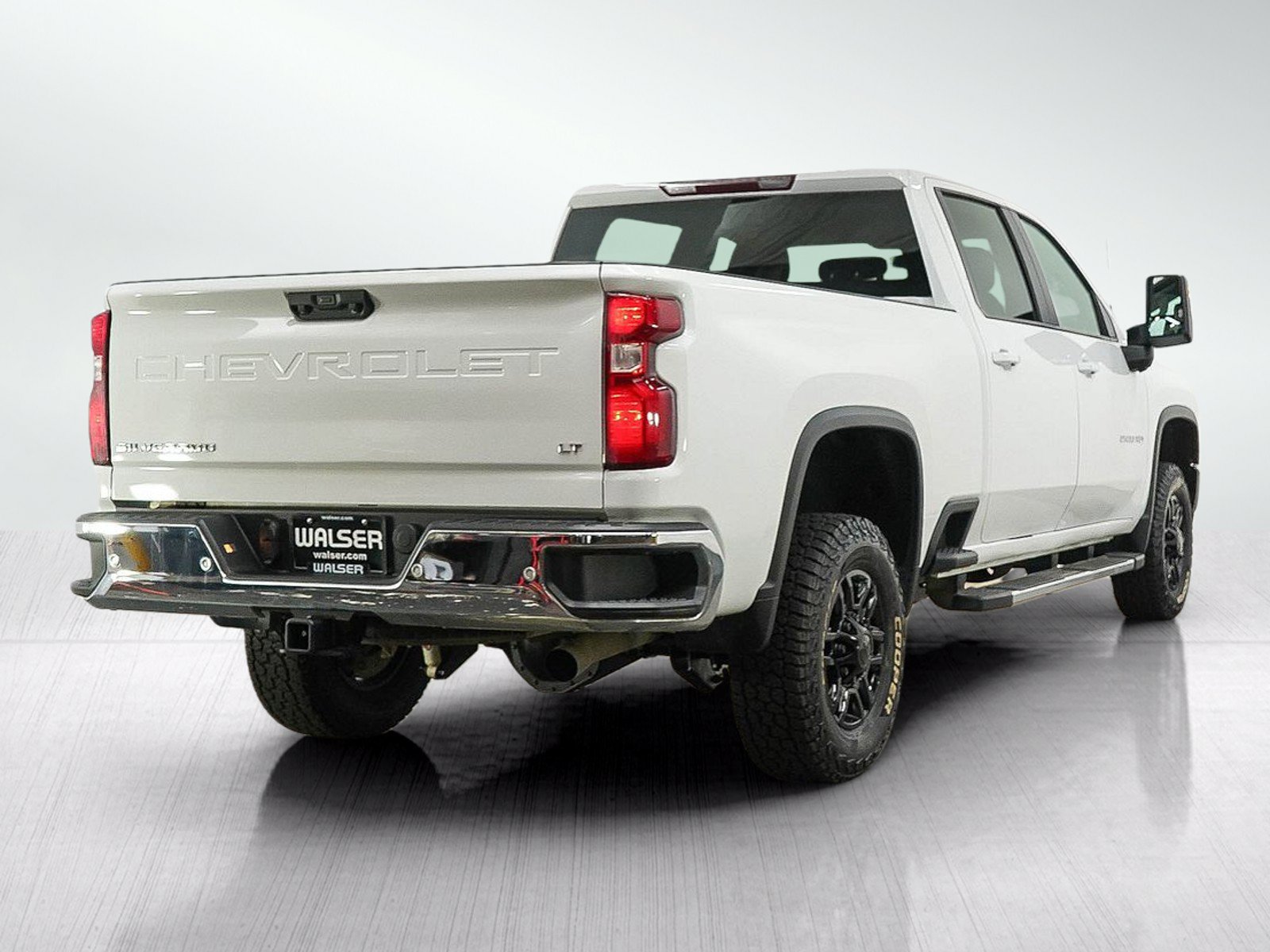 Used 2023 Chevrolet Silverado 2500 LT w/ True North Edition AWD/4WD image 5