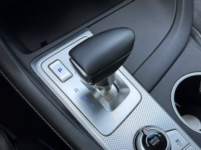 Used 2022 Genesis G70 3.3T RWD image 23