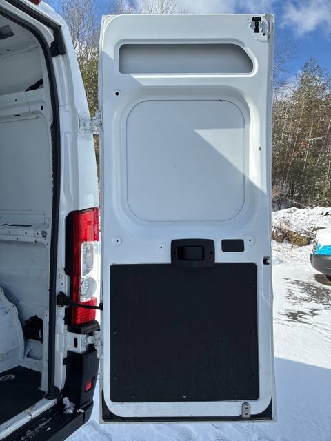 Used 2023 RAM ProMaster 2500 image 20