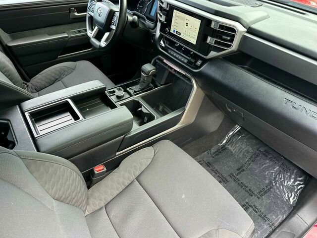 Used 2025 Toyota Tundra SR5 AWD/4WD image 17