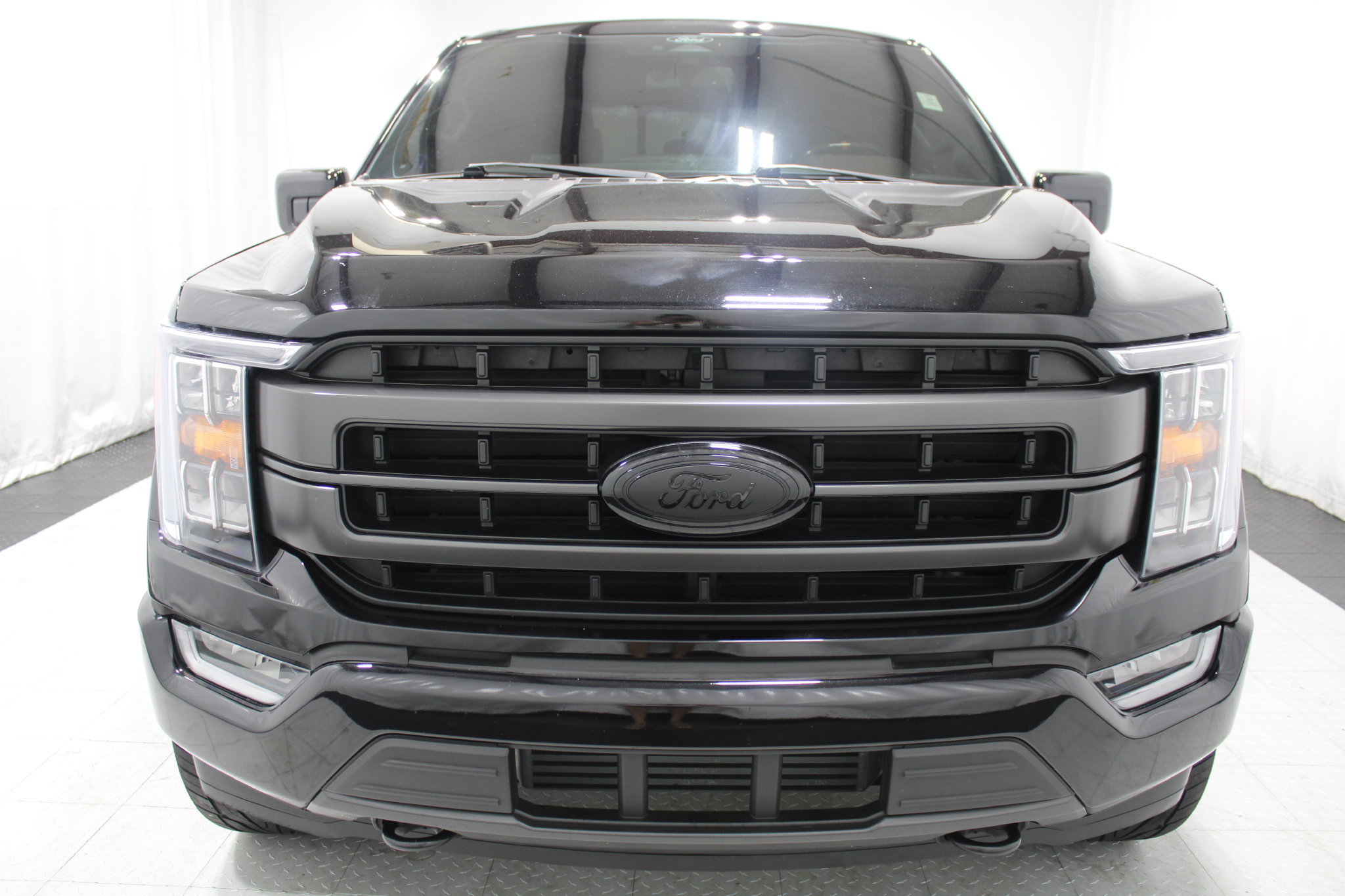 Used 2022 Ford F150 Lariat AWD/4WD image 3