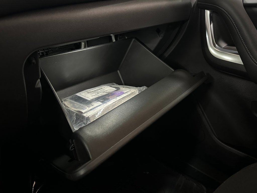 Used 2021 Chevrolet Blazer LT image 30