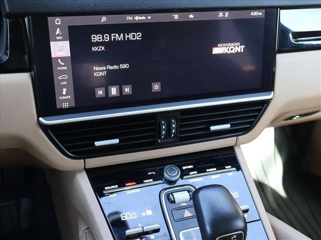Used 2021 Porsche Cayenne AWD/4WD image 19