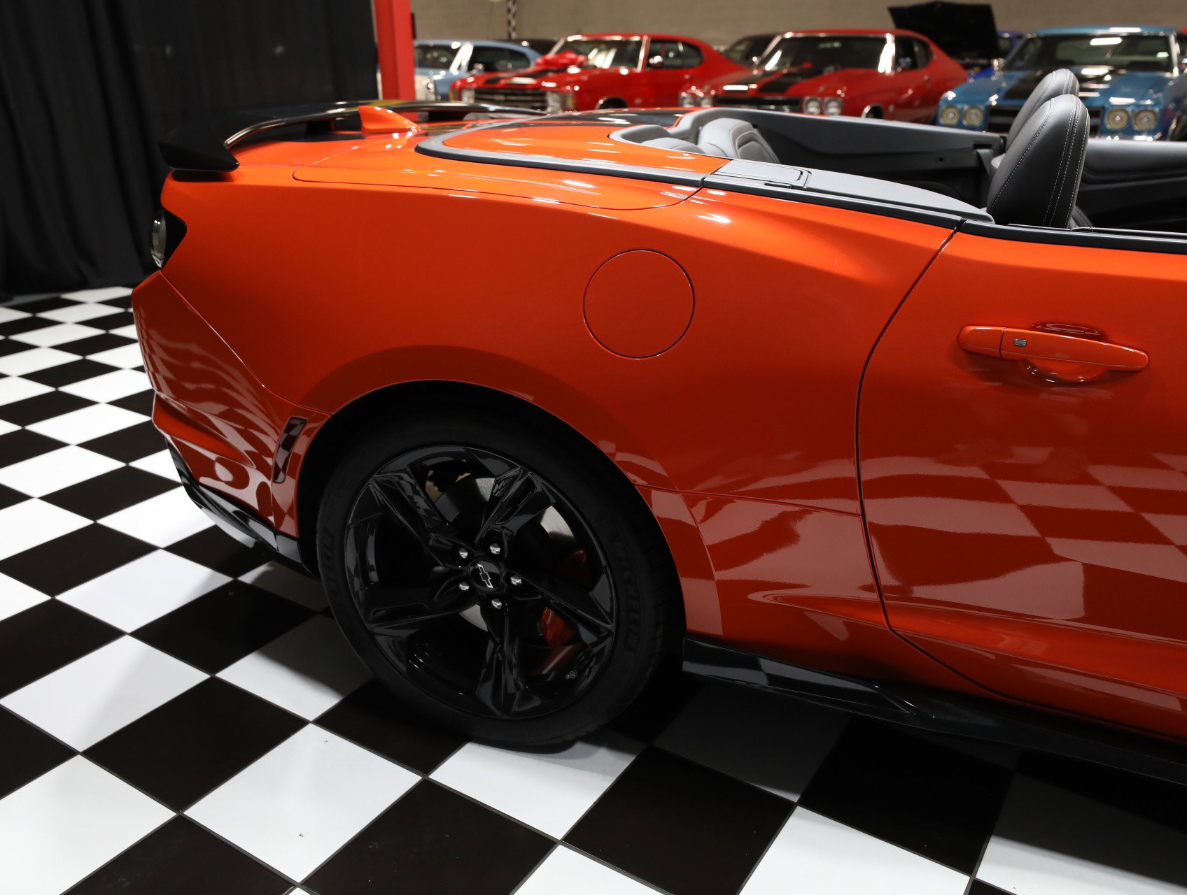 Used 2020 Chevrolet Camaro SS RWD image 28