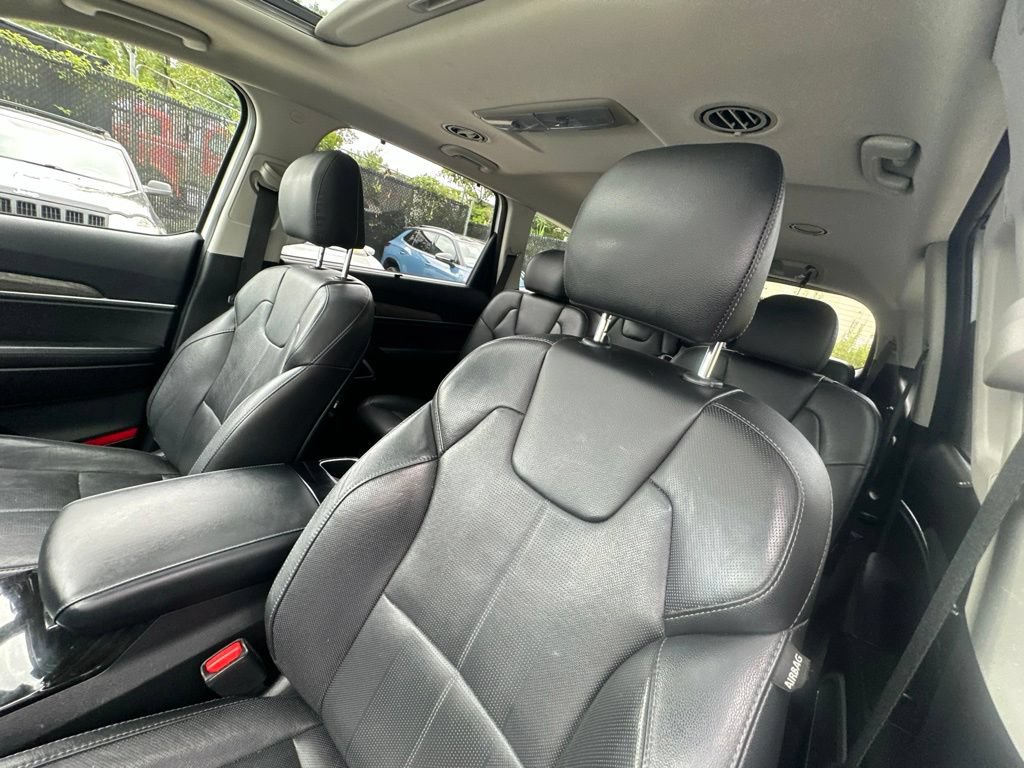 Used 2020 Kia Telluride EX w/ EX Premium Package AWD/4WD image 11