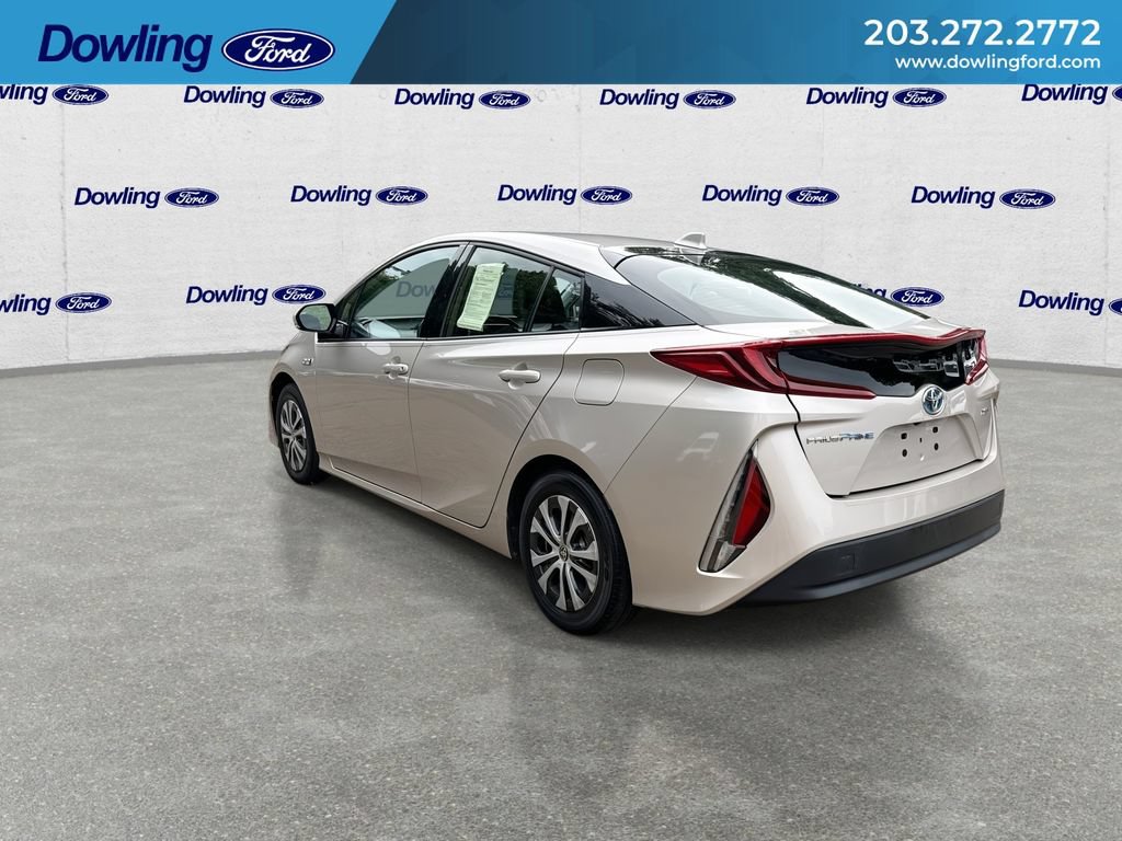 Used 2020 Toyota Prius Prime XLE FWD image 6