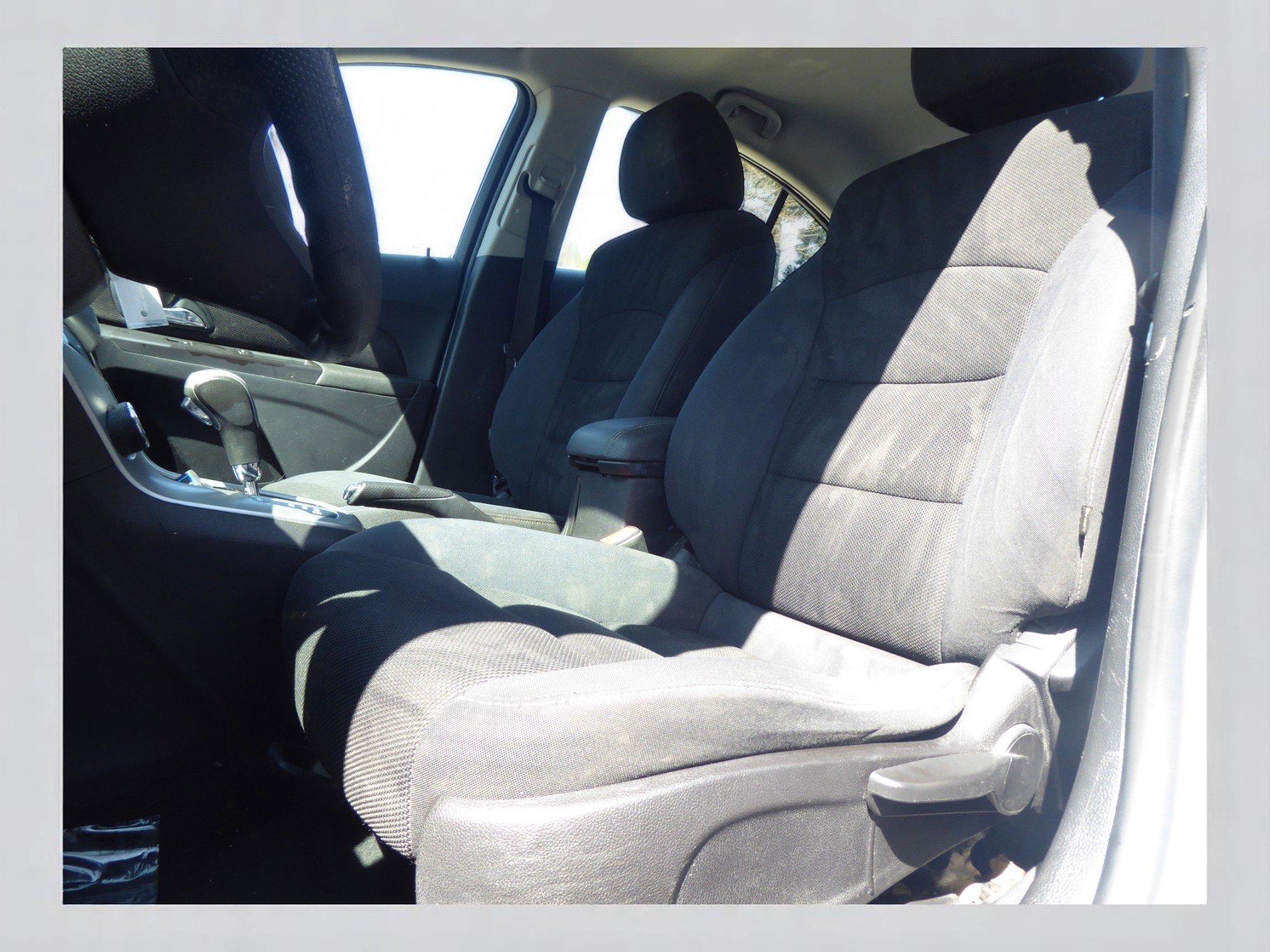 Used 2016 Chevrolet Cruze LT image 13