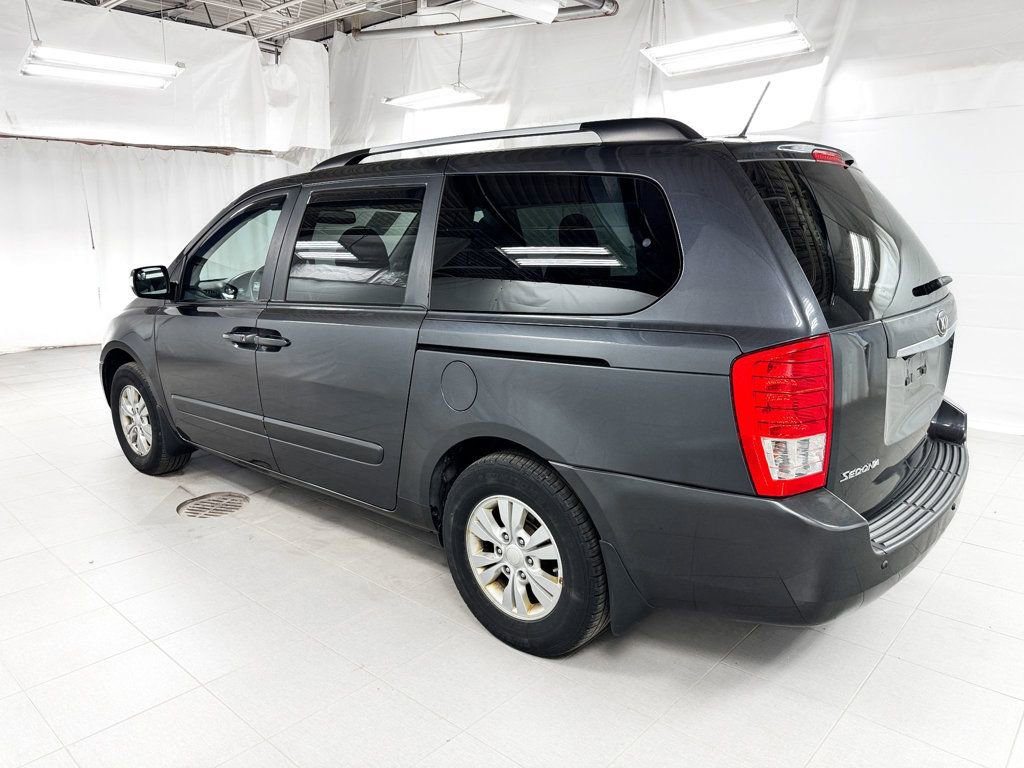 Used 2012 Kia Sedona LX w/ PWR Pkg image 3