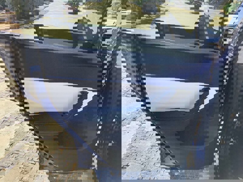 Used 2020 Tesla Model Y Long Range image 28