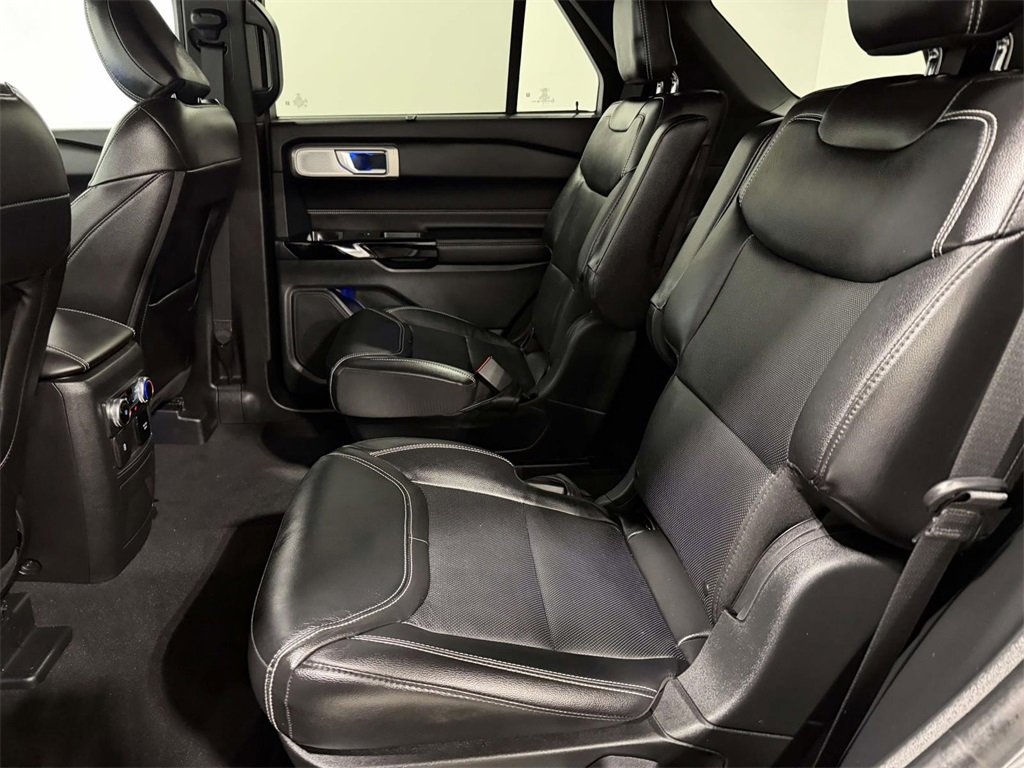Used 2024 Ford Explorer ST w/ Equipment Group 401A image 13