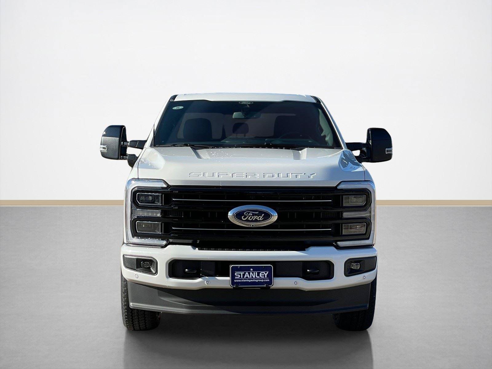 New 2026 Ford F250 Platinum AWD/4WD image 2