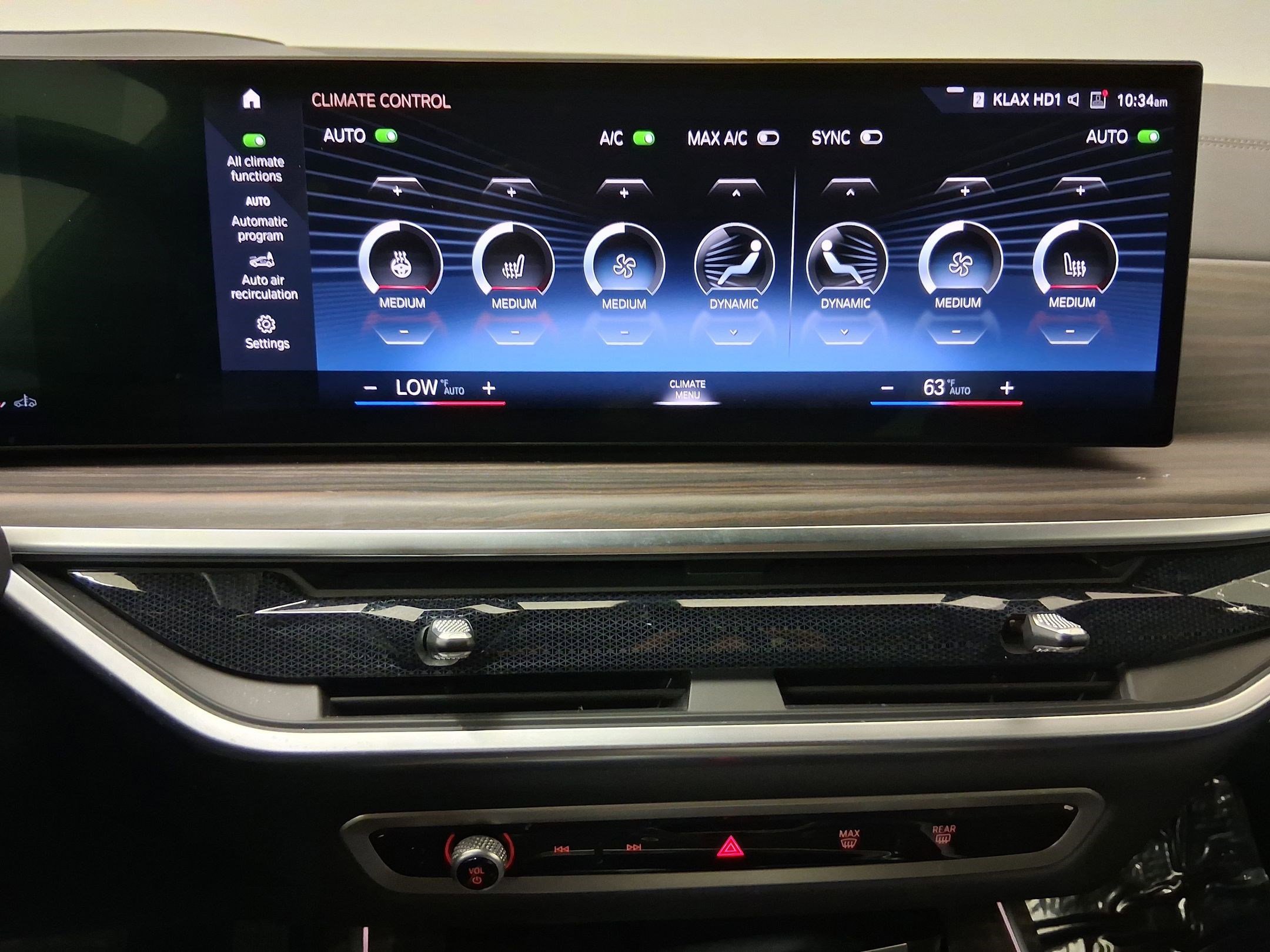 Used 2023 BMW X7 xDrive40i w/ M Sport Package image 24
