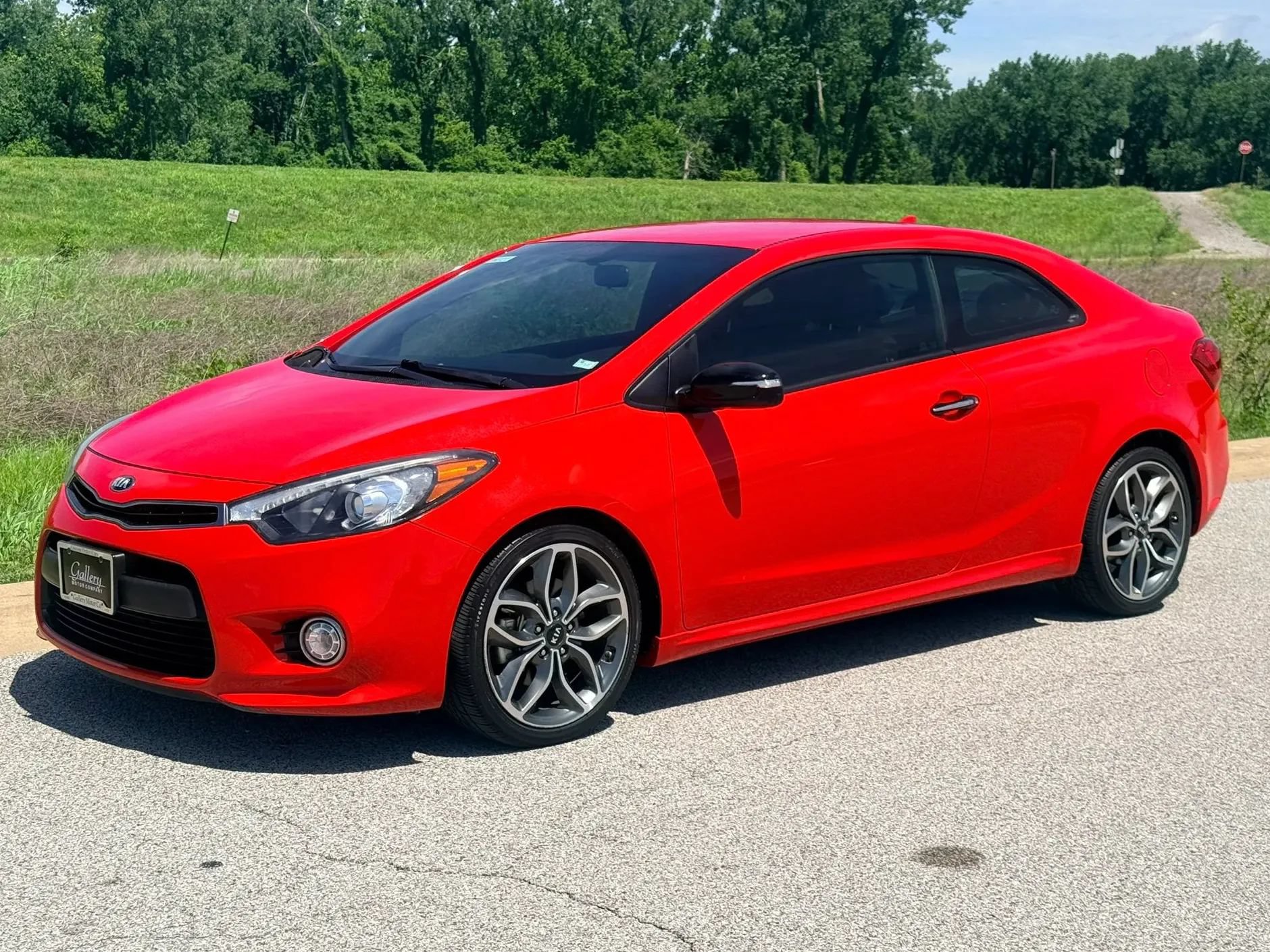 Used 2015 Kia Forte Koup SX FWD image 1