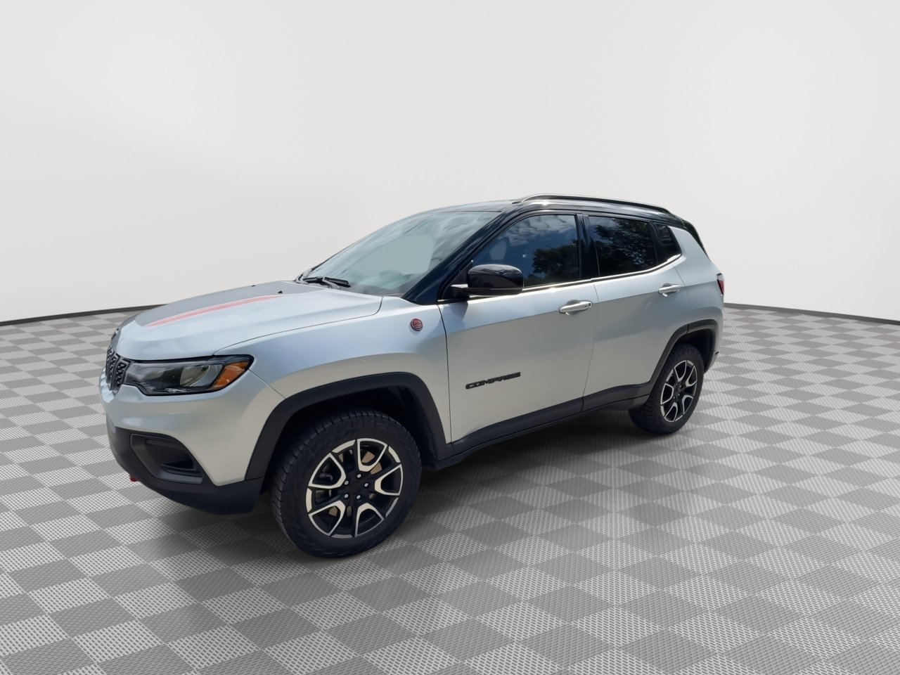 Used 2024 Jeep Compass Trailhawk AWD/4WD image 4