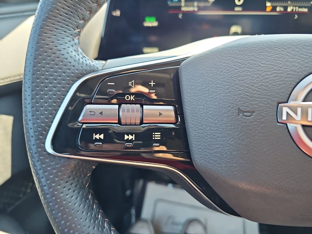 Used 2024 Nissan Ariya AWD image 20