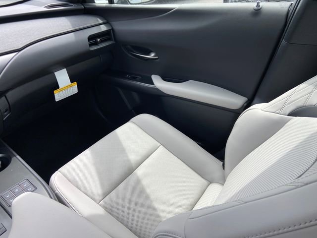 New 2026 Lexus UX 300h AWD image 15