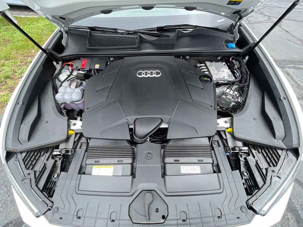 Used 2026 Audi Q8 Premium Plus AWD/4WD image 31