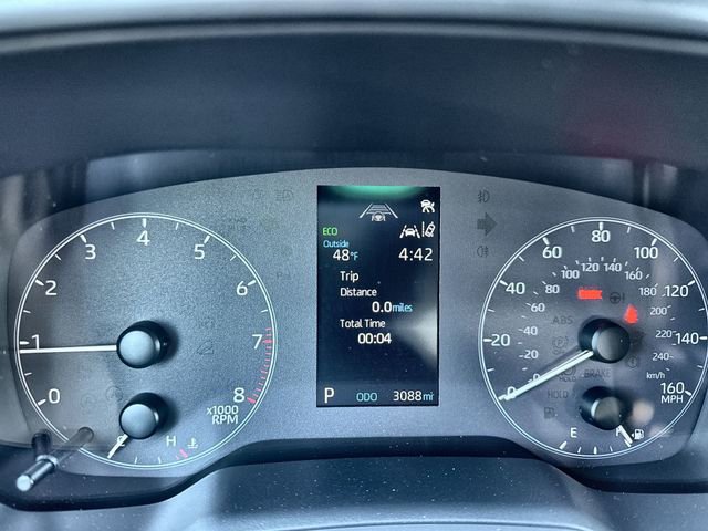 Used 2025 Toyota Corolla SE image 24