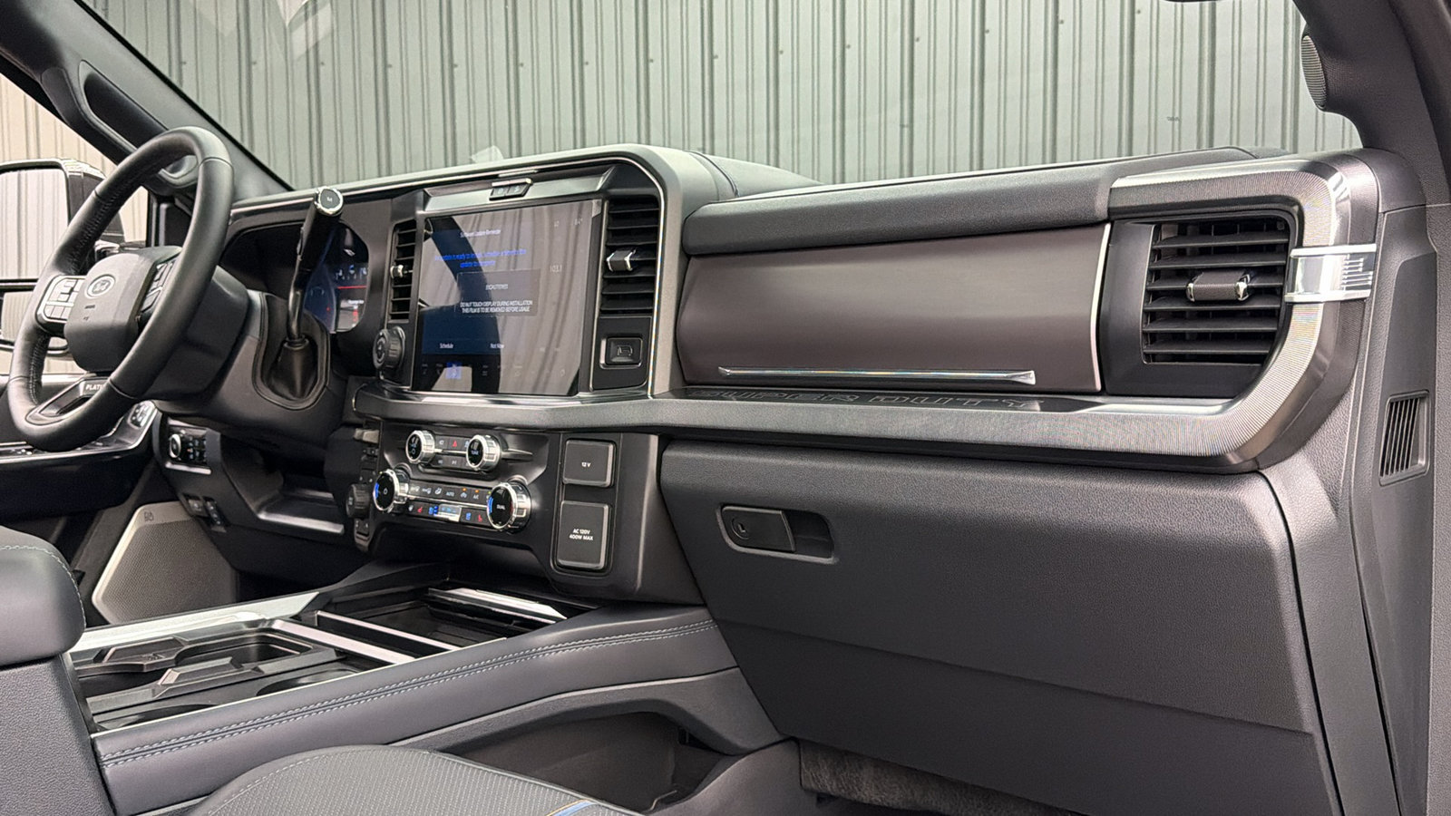Used 2026 Ford F250 Platinum w/ FX4 Off-Road Package AWD/4WD image 37