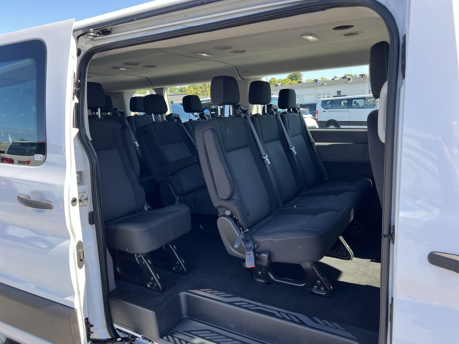 Used 2023 Ford Transit 350 XLT RWD image 24