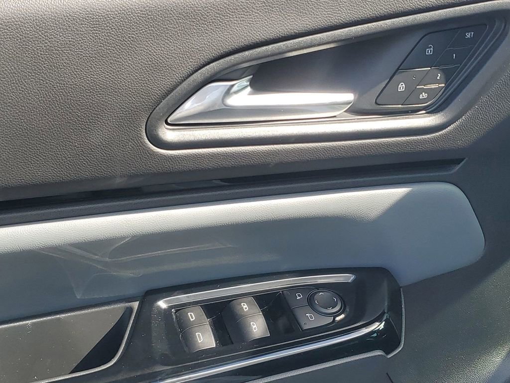 Used 2025 Honda Prologue Touring image 47