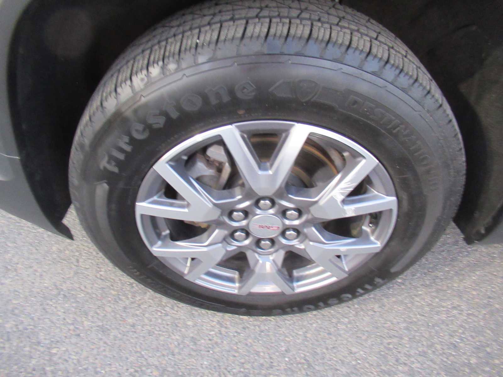 Used 2020 GMC Acadia SLT w/ LPO, Floor Liner Package FWD image 12