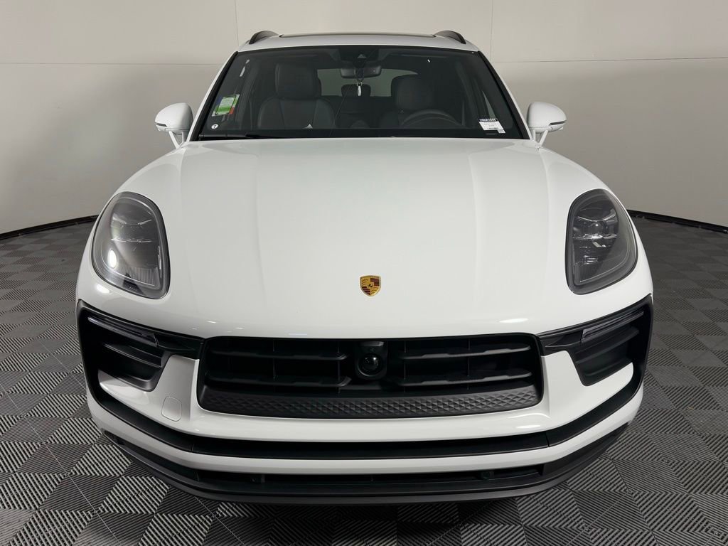 New 2026 Porsche Macan image 10