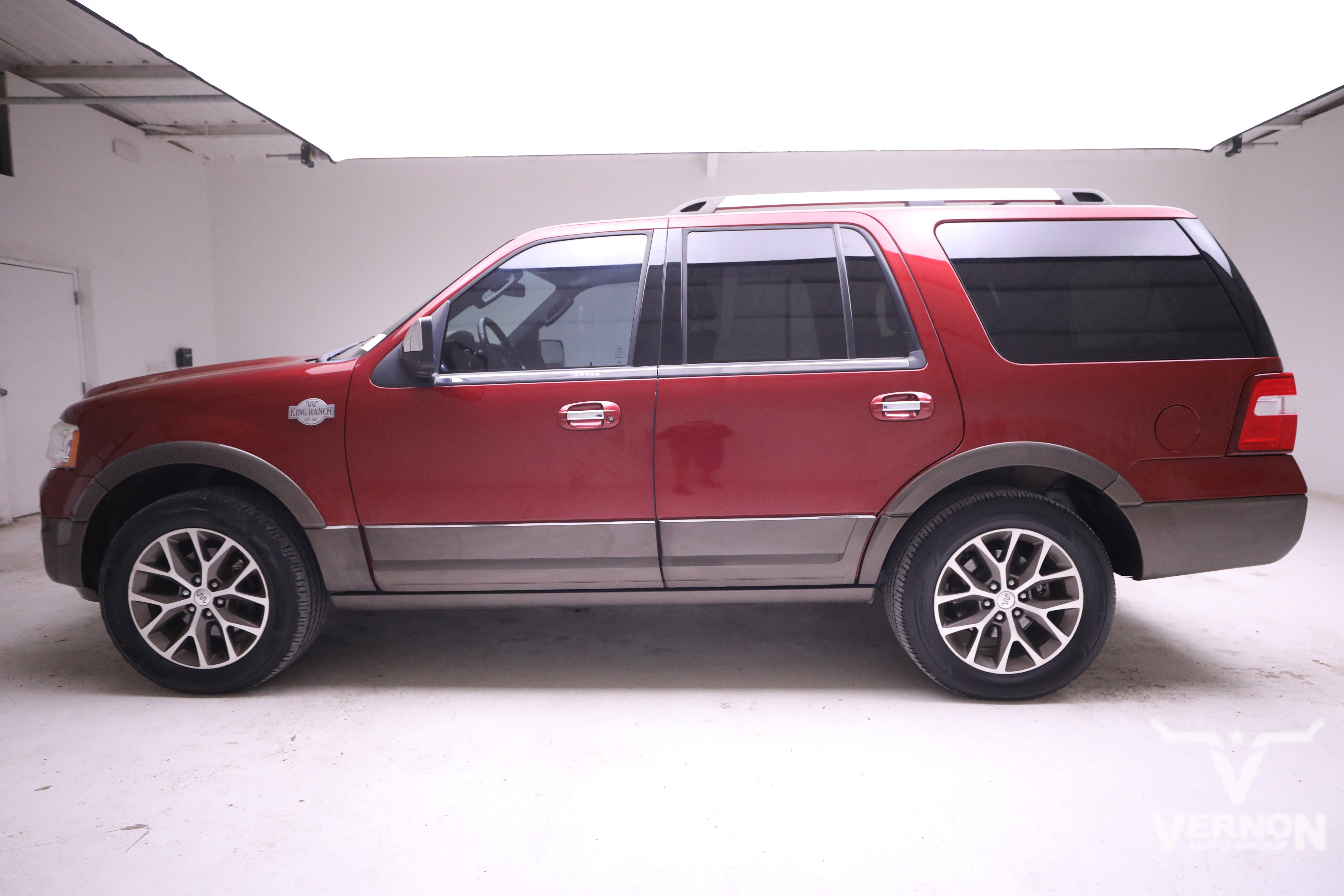 Used 2016 Ford Expedition King Ranch image 2