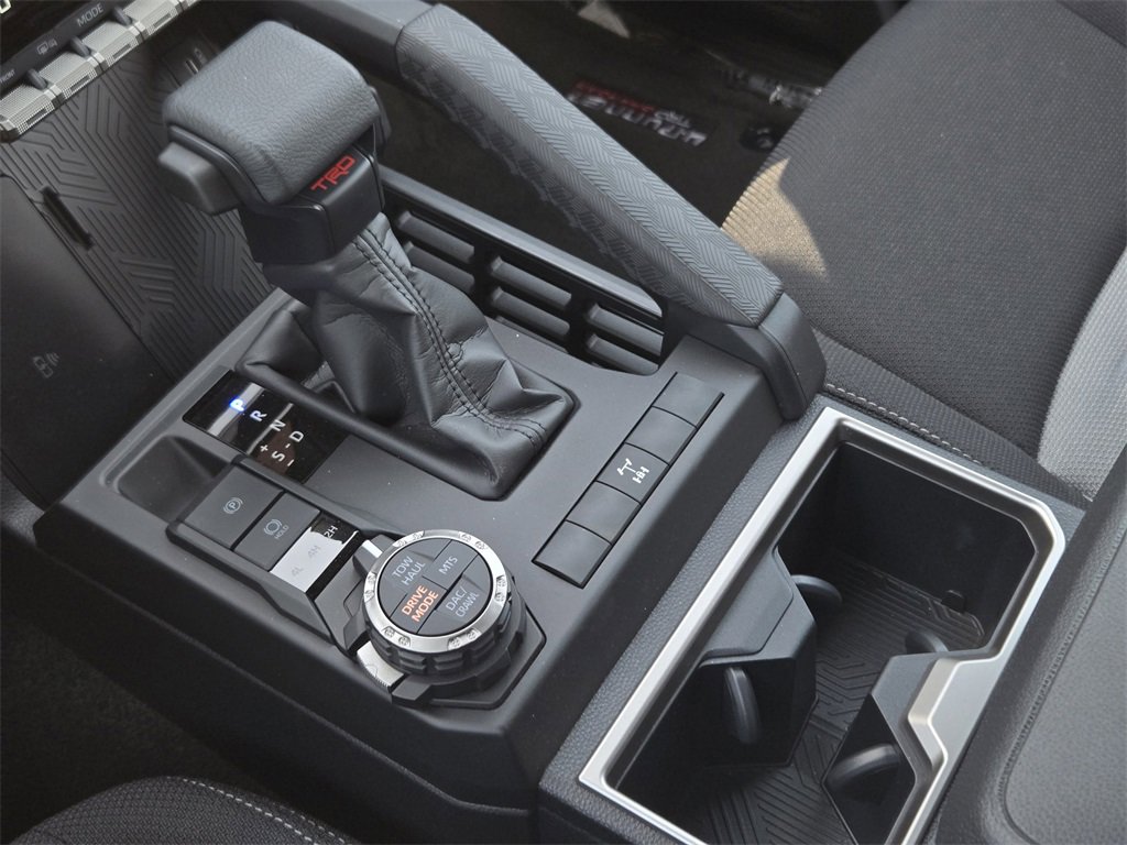 Used 2025 Toyota 4Runner TRD Off-Road image 15