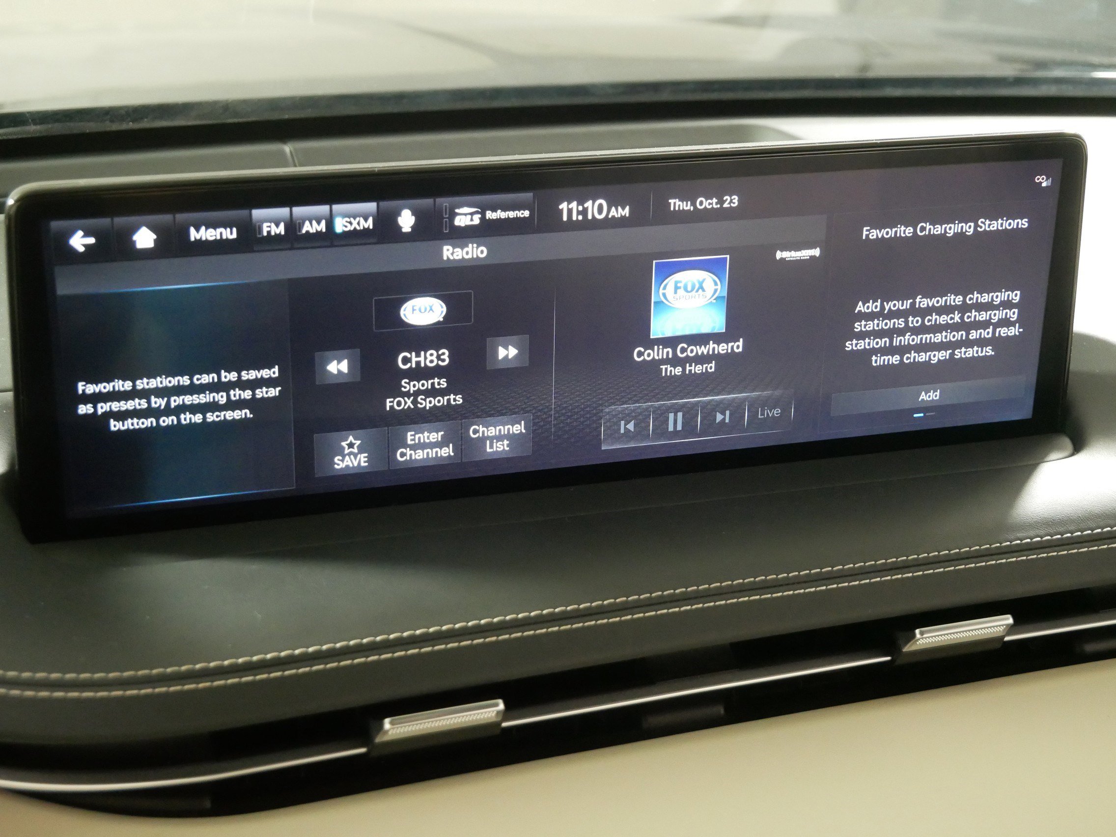 Certified 2025 Genesis Electrified GV70 Advanced w/ Prestige Package image 22