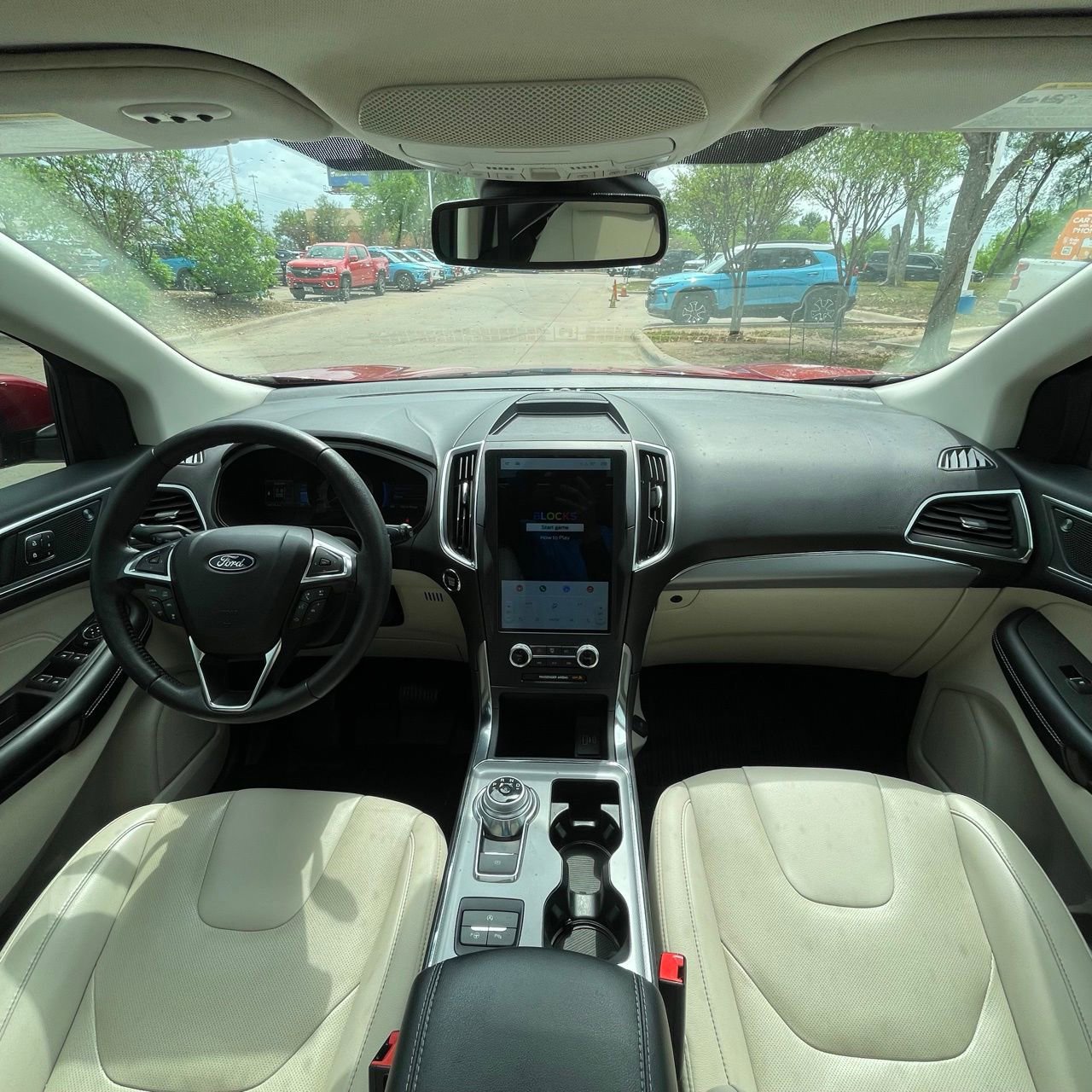 Used 2022 Ford Edge Titanium w/ Equipment Group 301A image 10