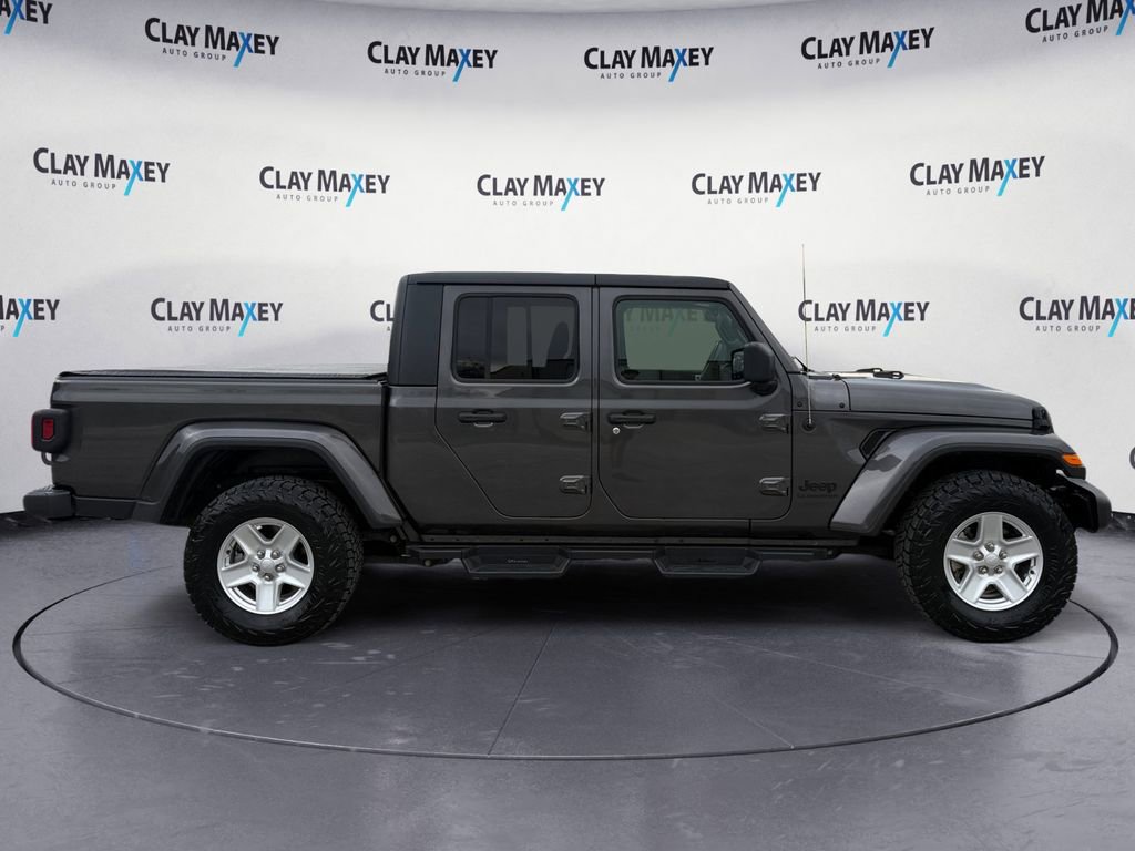 Used 2021 Jeep Gladiator Sport image 6