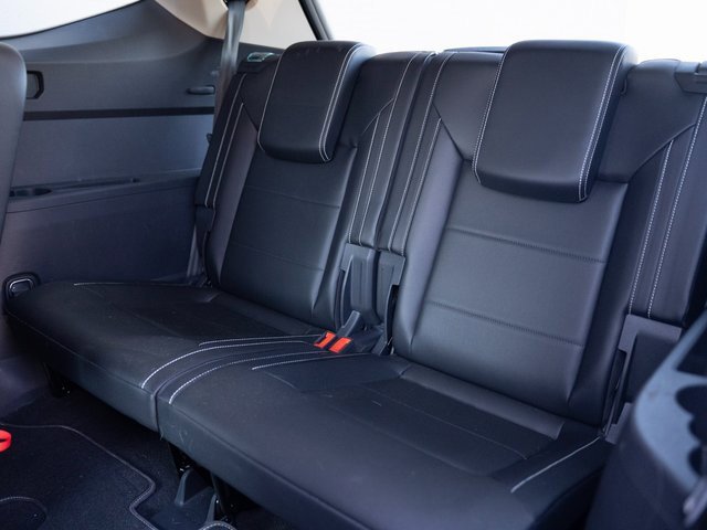 Certified 2022 Volkswagen Atlas SE image 19