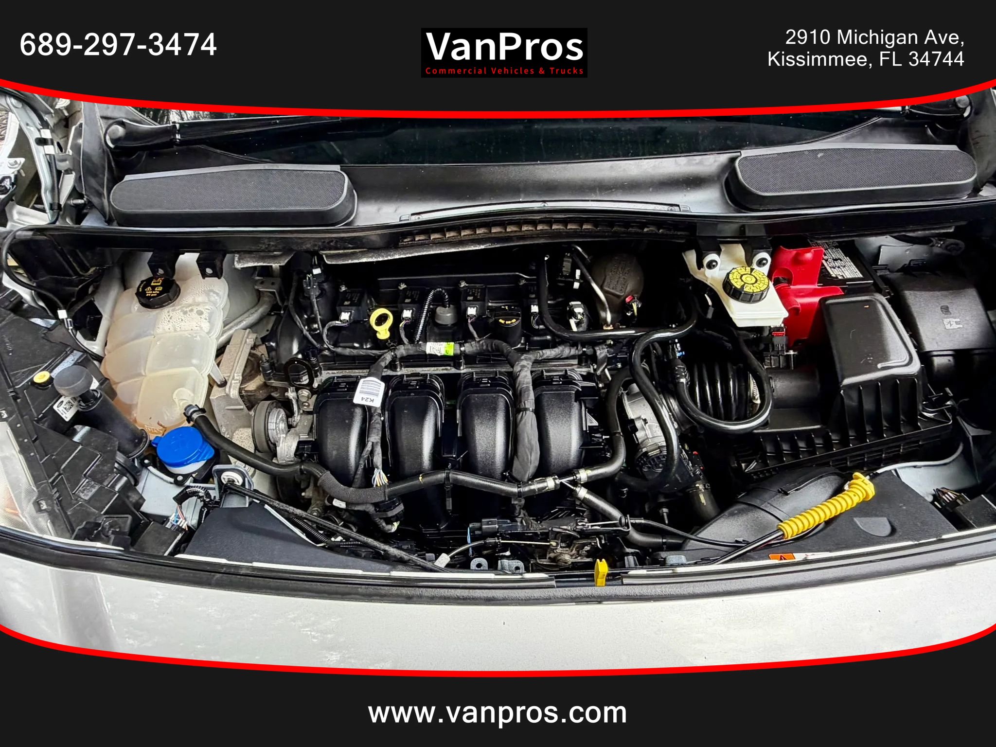 Used 2023 Ford Transit Connect XLT image 16