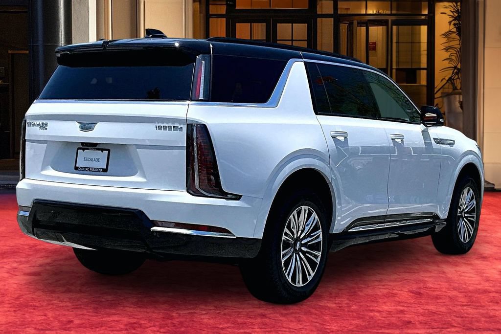 New 2026 Cadillac Escalade IQL Luxury w/ LPO, Floor Liner Package AWD/4WD image 6