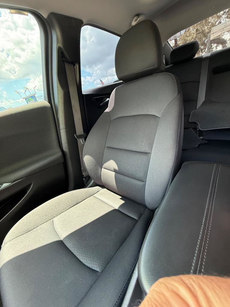 Used 2023 Chevrolet Malibu LT FWD image 10