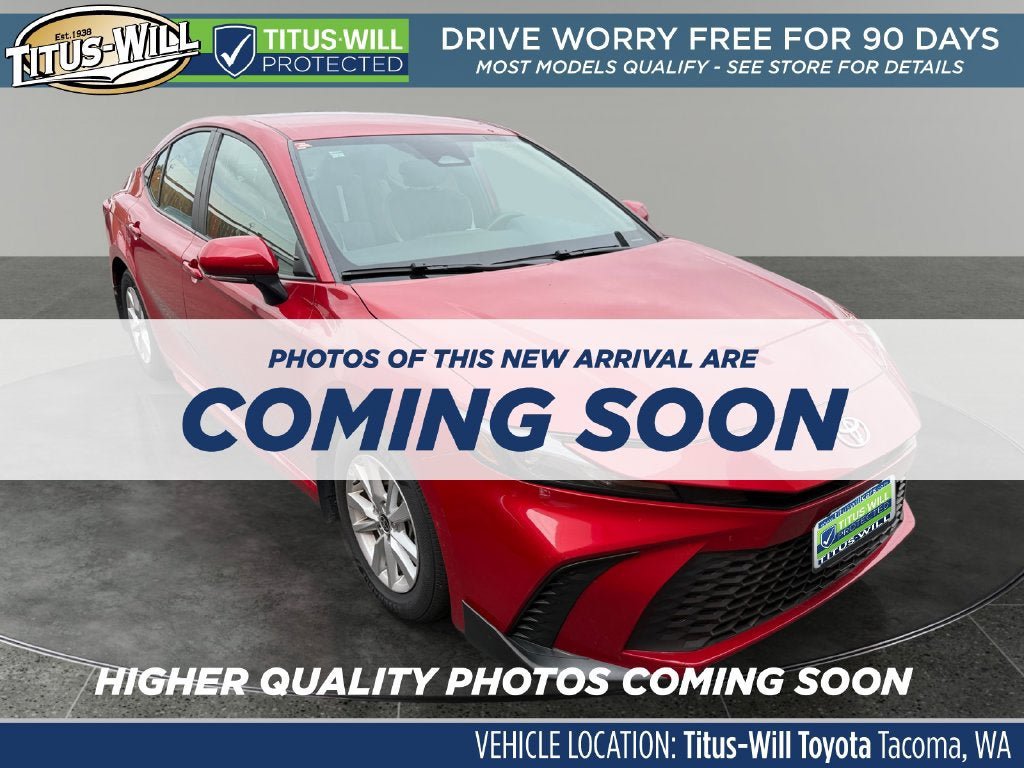 Used 2025 Toyota Camry SE FWD image 1