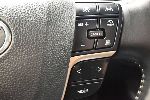 Used 2024 Toyota Crown AWD/4WD image 20
