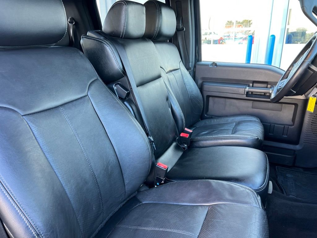 Used 2016 Ford F350 Lariat w/ Chrome Package image 37