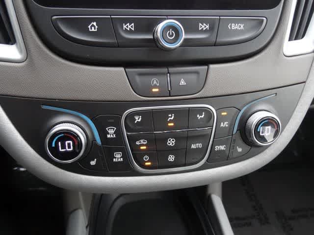 Used 2024 Chevrolet Malibu LT FWD image 27