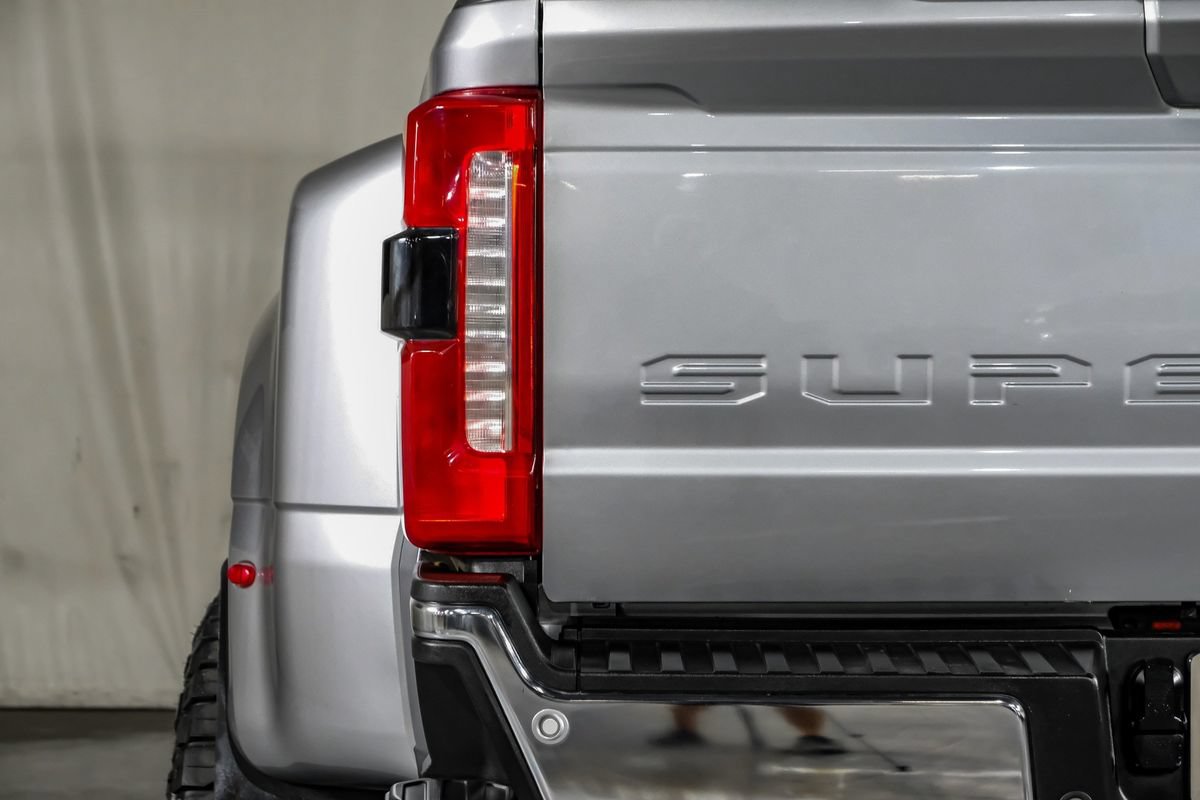 Used 2024 Ford F350 Lariat w/ Lariat Ultimate Package AWD/4WD image 43