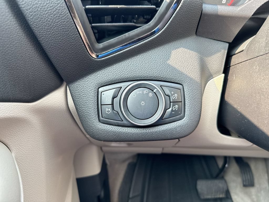 Used 2016 Ford Escape Titanium AWD/4WD image 19