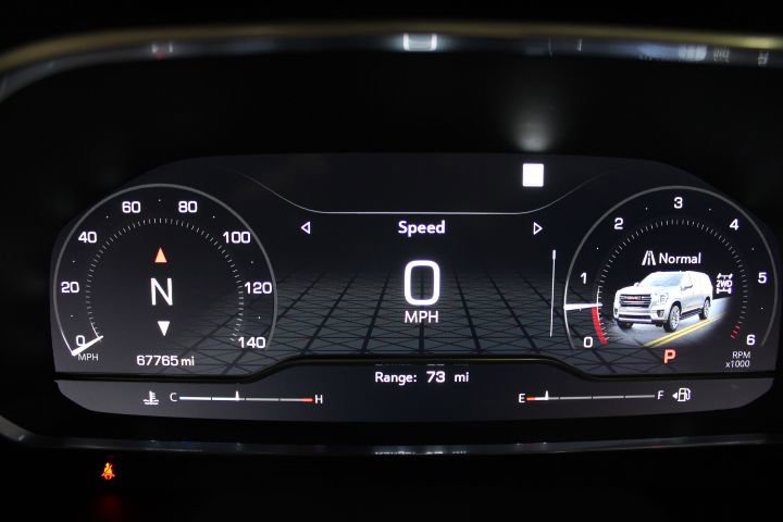 Used 2022 GMC Yukon SLT w/ SLT Premium Package image 43