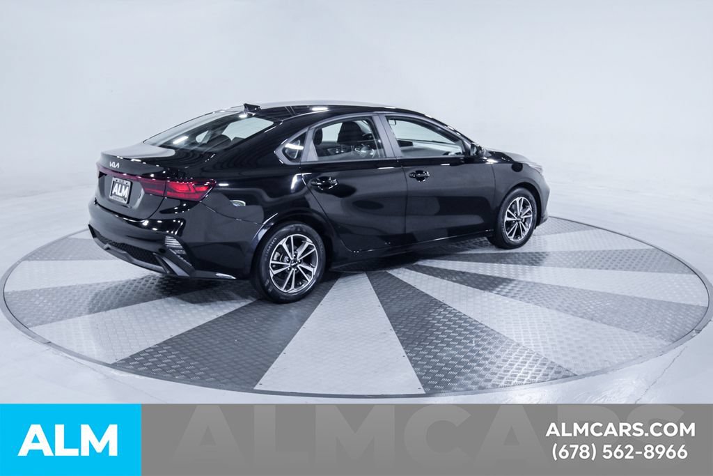 Used 2024 Kia Forte LXS FWD image 10