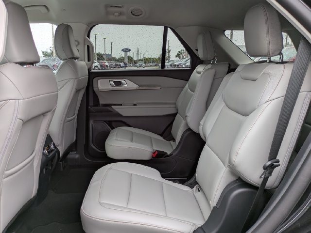 Certified 2026 Ford Explorer Active w/ Active Comfort Package RWD image 14