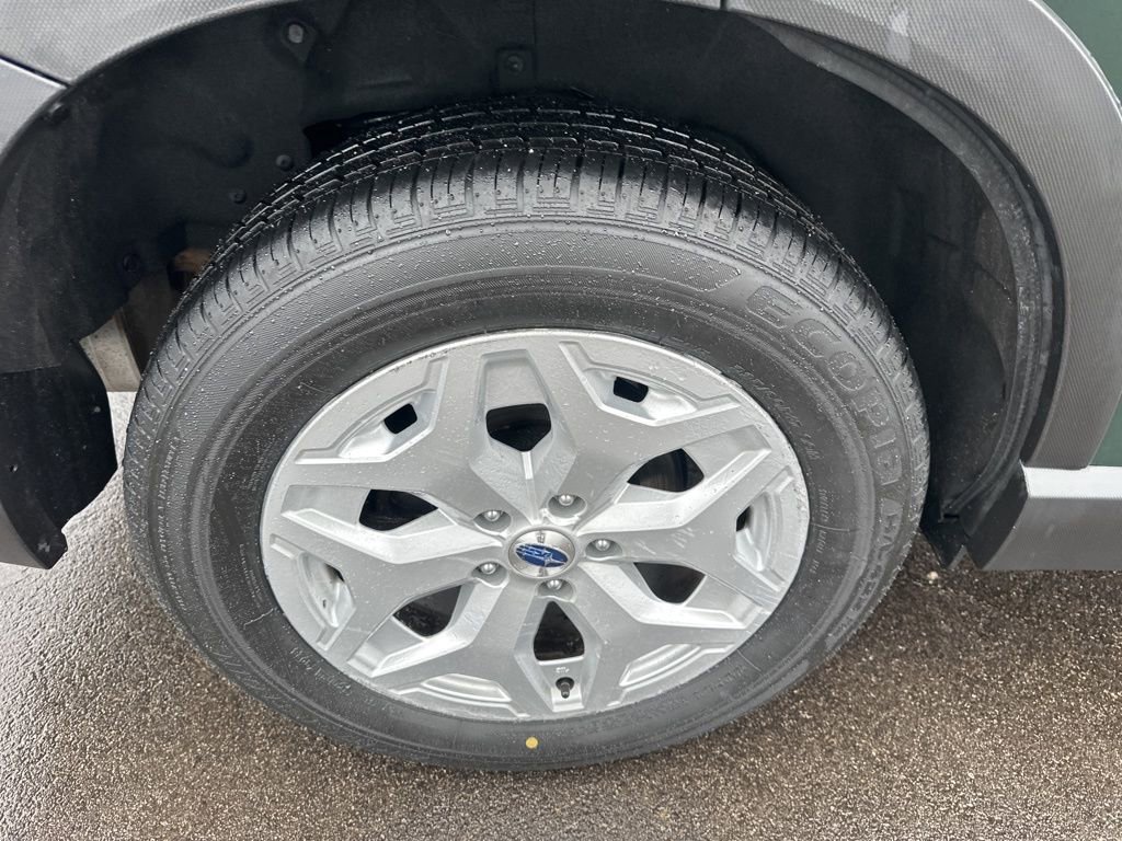 Used 2023 Subaru Forester image 32