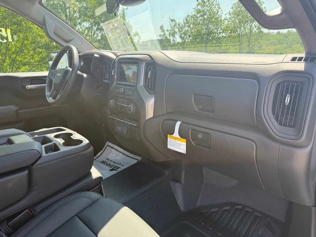 Used 2026 Chevrolet Silverado 1500 W/T w/ Trailering Package RWD image 14