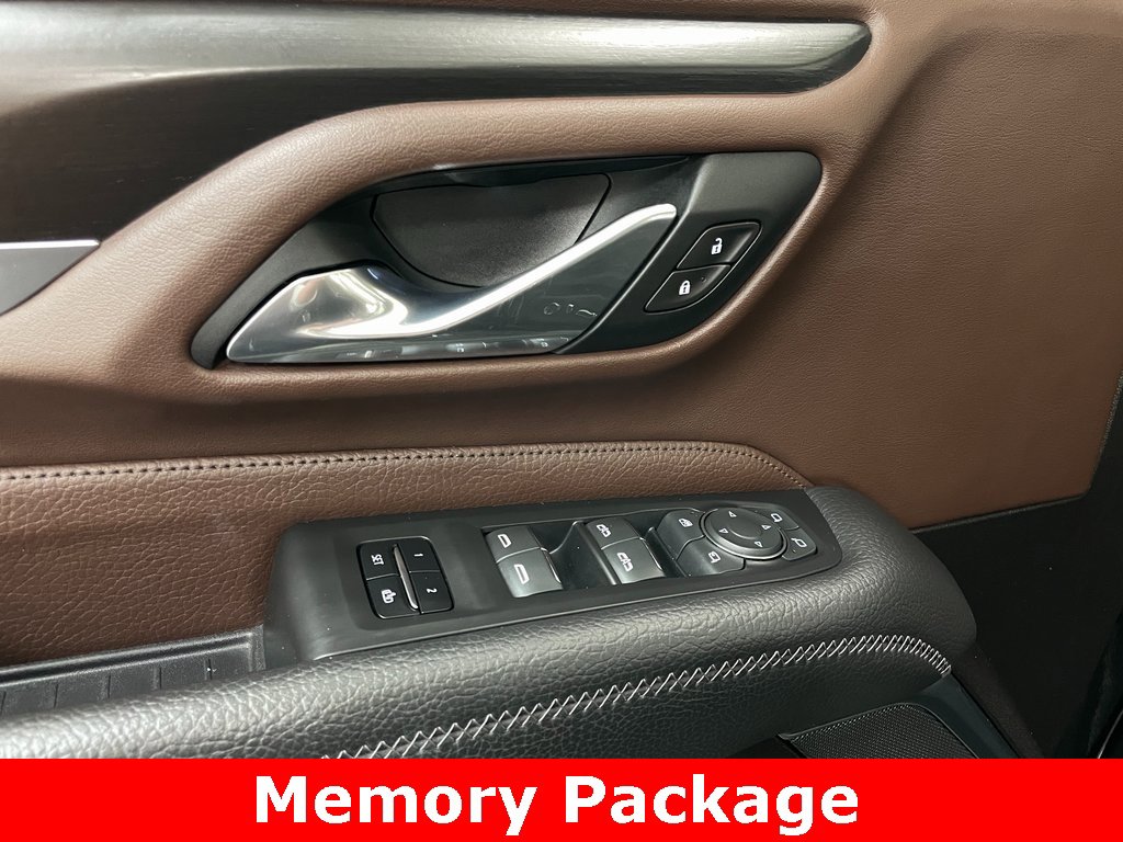 Used 2021 GMC Yukon Denali w/ Denali Ultimate Package image 12